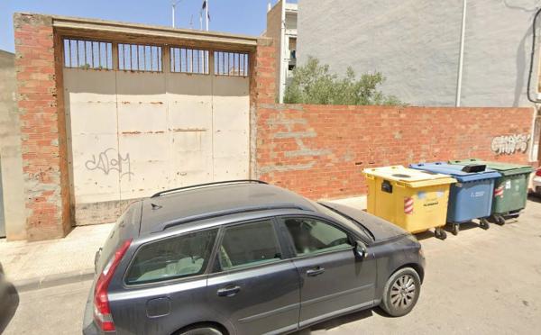 Terreno en calle de Antonio Claverol