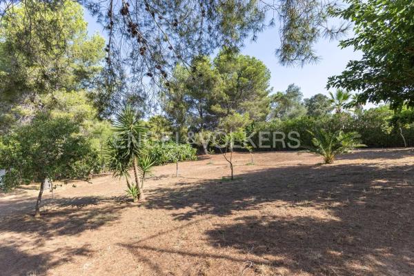 Terreno en Barrio Cumbres de Calicanto