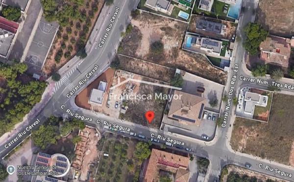 Terreno en calle Riu Segura, 7