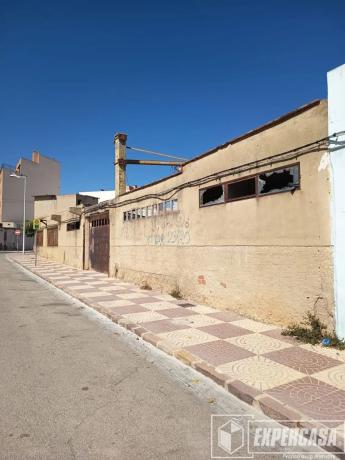 Terreno en calle Escultor Enrique Galarza