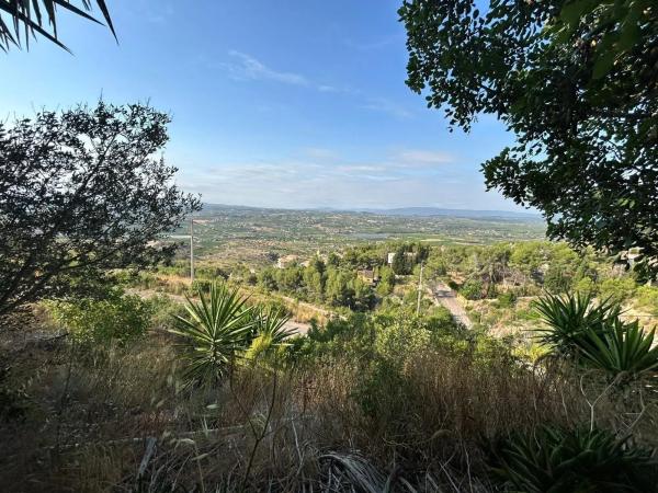 Terreno en Barrio Cumbres de Calicanto
