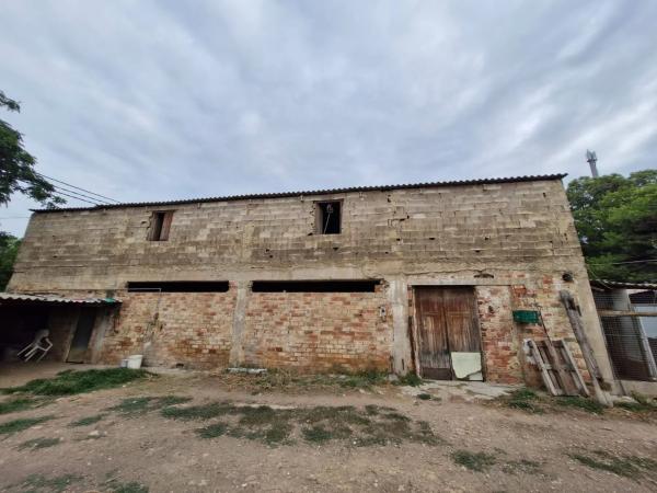 Terreno en calle les Encreullades, 70