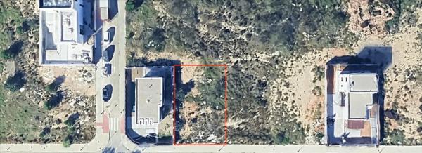 Terreno en calle Llauradó Francisco Vives, 12