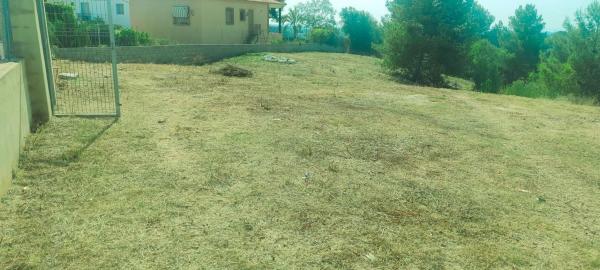 Terreno en calle dels Germans Quintero