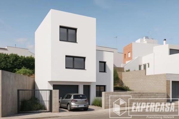 Terreno en calle de la Campana