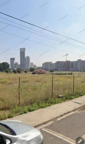 Terreno en avenida al Vedat