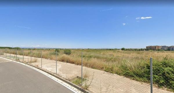 Terreno en avenida Paralela Cristòfol Agu, 9