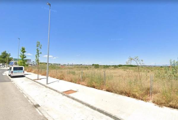 Terreno en avenida Paralela Cristòfol Agu, 9