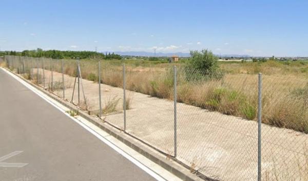 Terreno en avenida Paralela Cristòfol Agu, 9