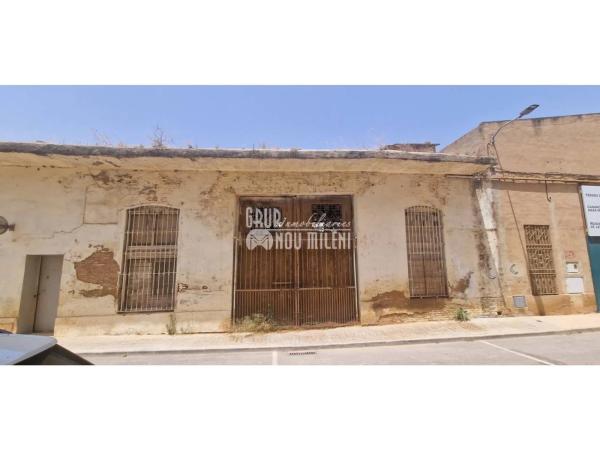 Terreno en calle del Sol