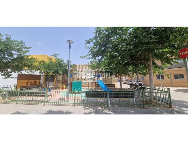 Terreno en calle del Sol