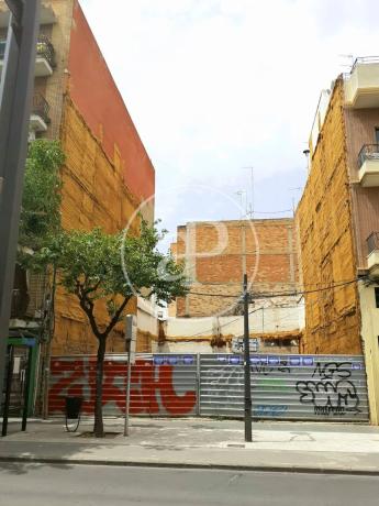 Terreno en Avenida de la Paz