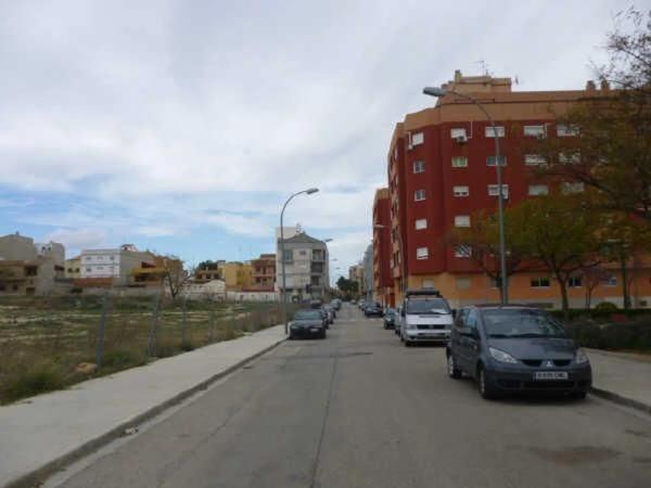 Terreno en calle Sibil·la Mercè