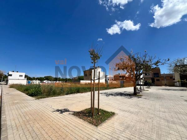 Terreno en calle la Lírica