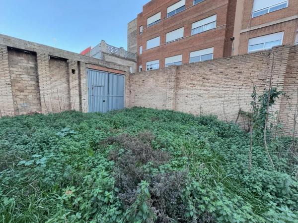 Terreno en calle de Blasco Ibáñez