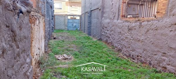 Terreno en calle Torrent