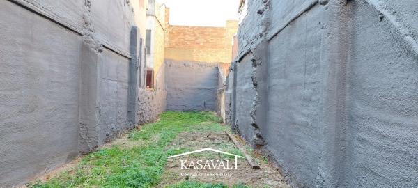 Terreno en calle Torrent