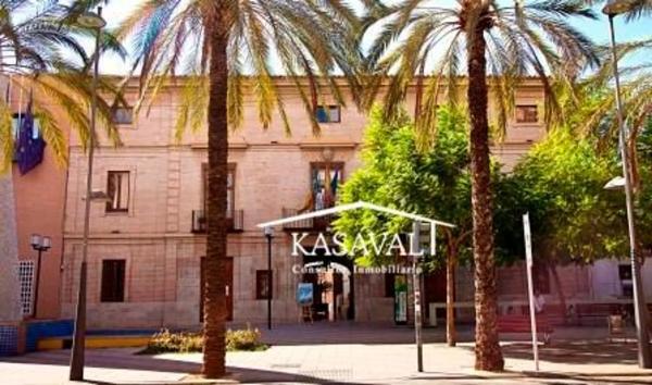 Terreno en calle Torrent