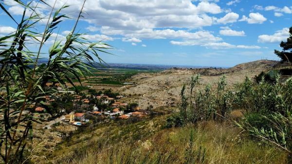 Terreno en Barrio Cumbres de Calicanto