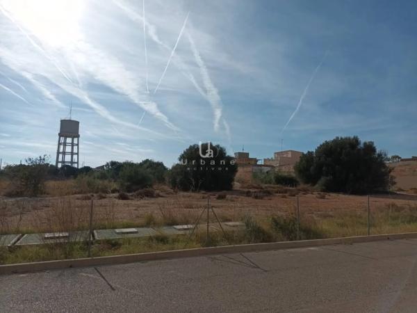 Terreno en calle Beniparrell