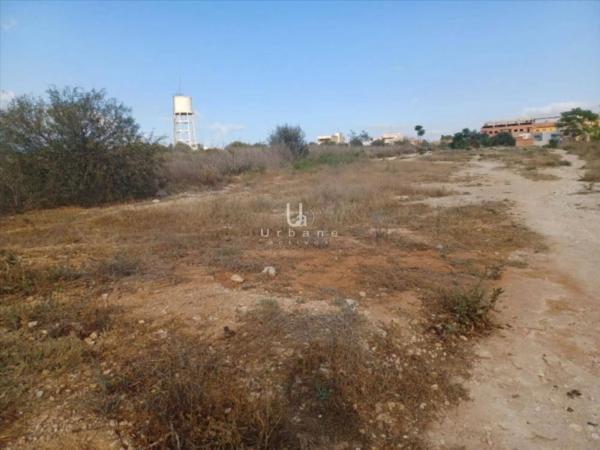 Terreno en calle Beniparrell