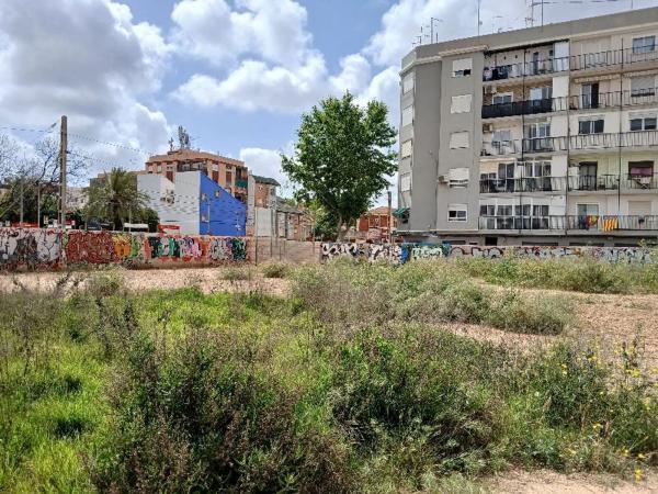 Terreno en calle Jaime el Conquistador