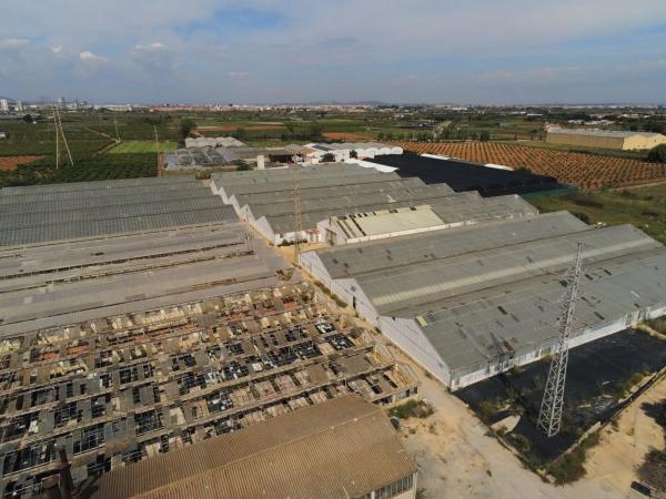 Terreno en calle Penyagolosa