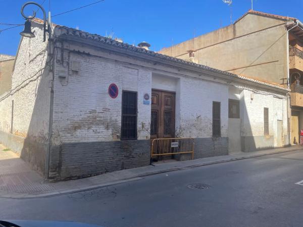 Terreno en calle Xest