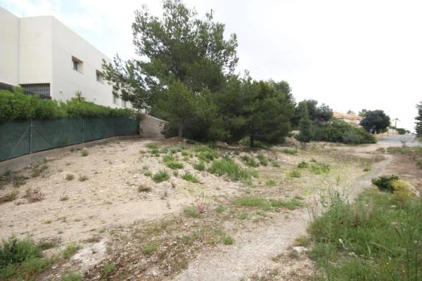 Terreno en Barrio Santa Apolonia