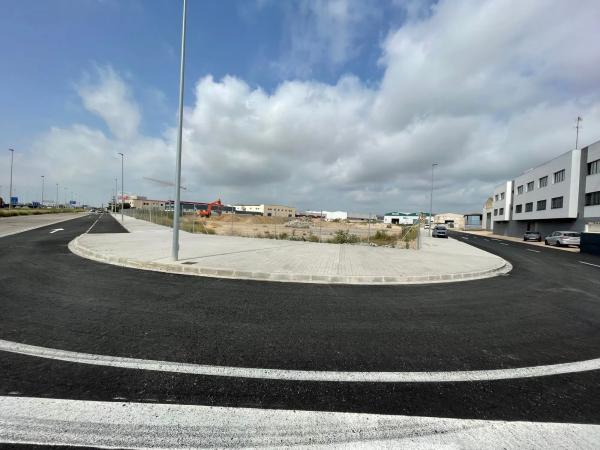 Terreno en camino de la Marjal, 54