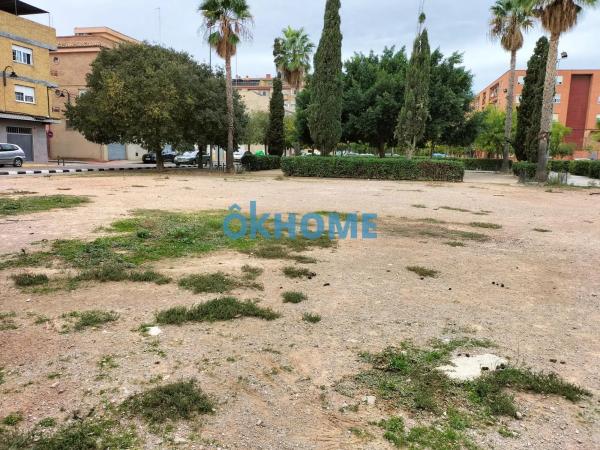 Terreno en calle Vicente Aleixandre