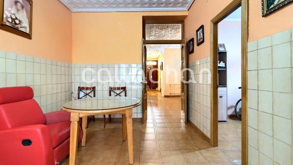 Terreno en calle de Carles Albors