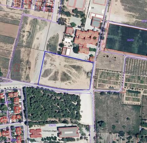 Terreno en avenida Montgó