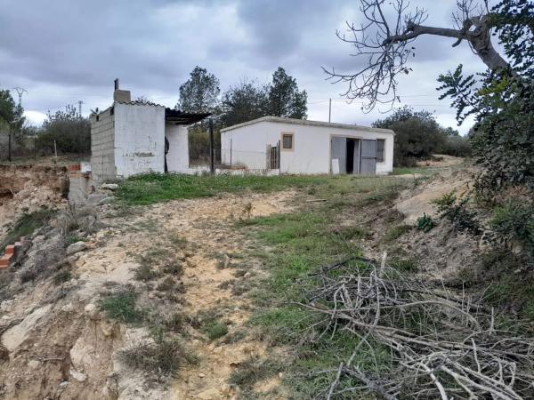 Terreno en calle Barrachina