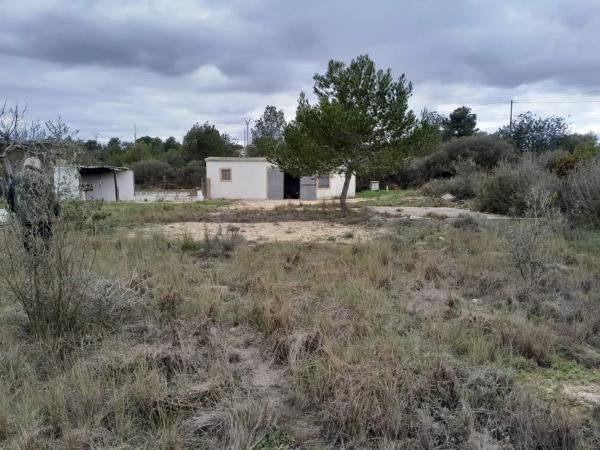 Terreno en calle Barrachina