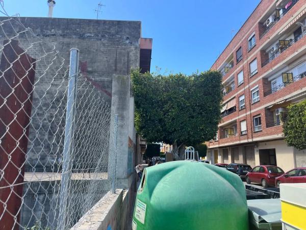 Terreno en calle del Doctor Ramón y Cajal, 1