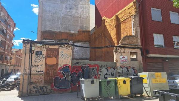 Terreno en calle Nou d'Octubre