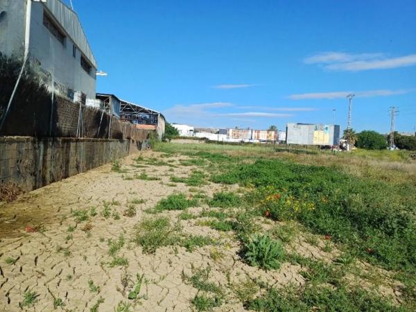 Terreno en calle Riu Albaida
