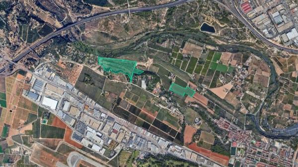 Terreno en vereda de les Simetes