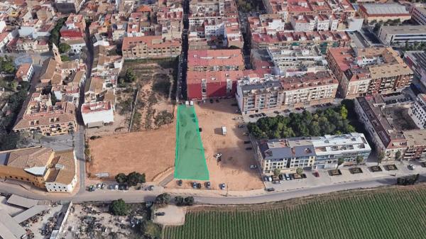 Terreno en calle Ausiàs March