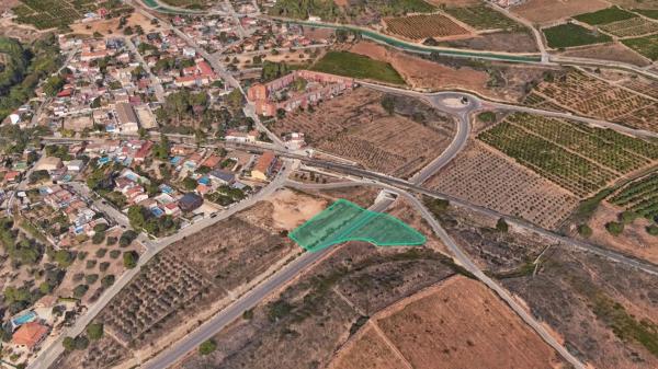 Terreno en via Pista