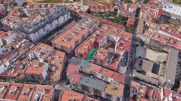 Terreno en calle de Carles Albors