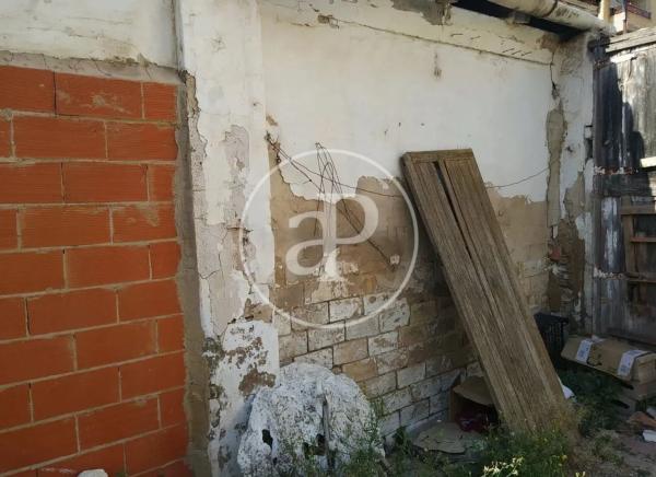 Terreno en calle del Pou