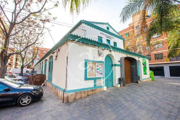 Terreno en calle del Pou