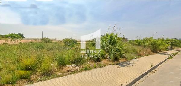 Terreno en Barrio Santa Apolonia