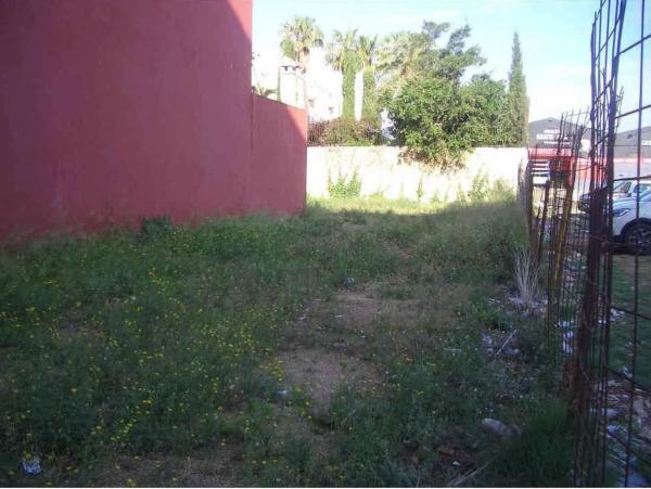 Terreno en calle de Mauro Guillem