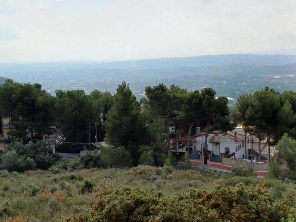 Terreno en Barrio Cumbres de Calicanto