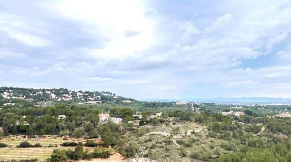 Terreno en Barrio Cumbres de Calicanto