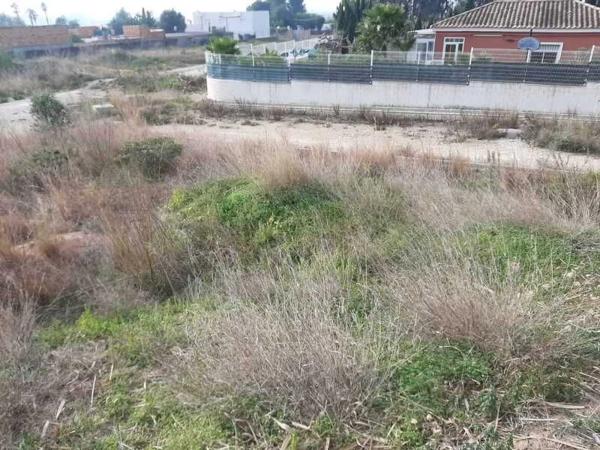 Terreno en calle Primer Desmunt