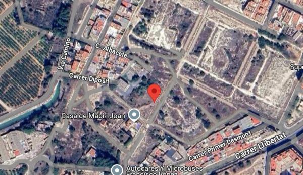 Terreno en calle Primer Desmunt